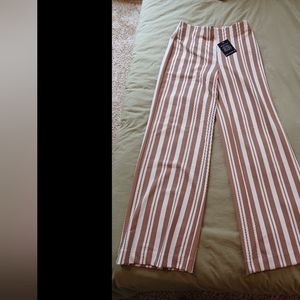 Boston Proper smooth wideleg trousers with white and tan stripes in size xs